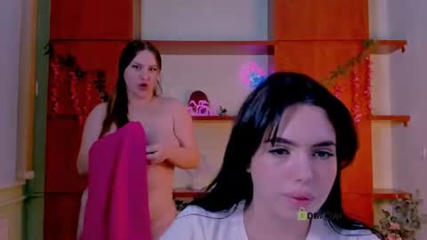 dina_bloom online show from August 1, 11:39 pm