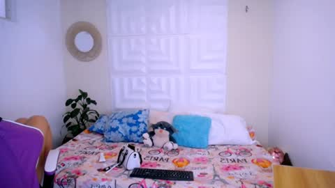 DINA online show from July 25, 6:17 pm