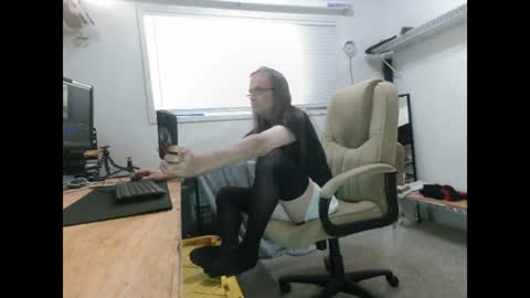 Dinkdork just having a good time online show from August 4, 12:17 am