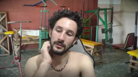 Henry online show from February 28, 1:26 am