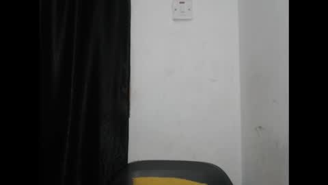 Dirtyangel online show from March 8, 5:55 am