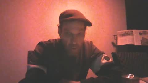 Snapshot of dirtyroccoxxx chatting on December 1, 7:27 pm DIRTYROCCOJENNY online show from December 1, 7:27 pm
