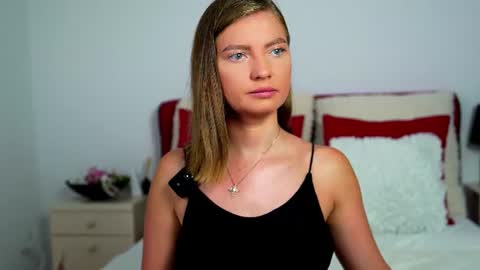 Chloe online show from July 16, 4:38 am