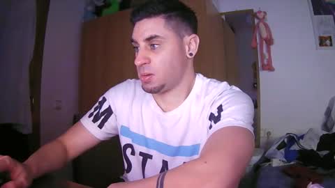 diselobienclaro online show from December 19, 10:38 pm