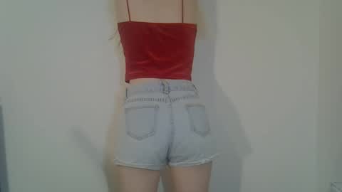 DitaMilton online show from April 29, 8:24 pm