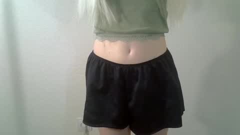 DitaMilton online show from July 24, 9:34 pm