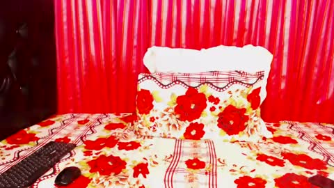 divinebooty93 online show from August 8, 12:26 pm