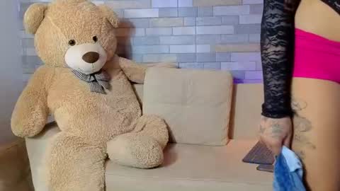 DixyPalmer online show from June 14, 7:05 pm