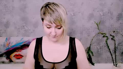 djullia online show from April 26, 1:42 pm