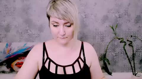 djullia online show from June 27, 12:22 pm