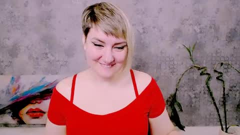 djullia online show from May 1, 6:40 am