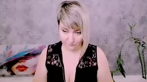 djullia online show from July 26, 6:22 am