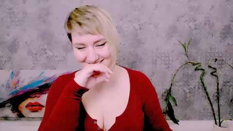 djullia online show from April 25, 12:51 pm