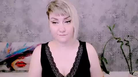 djullia online show from July 4, 6:50 am