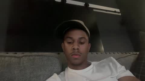 dmullnc_ online show from November 23, 6:44 am