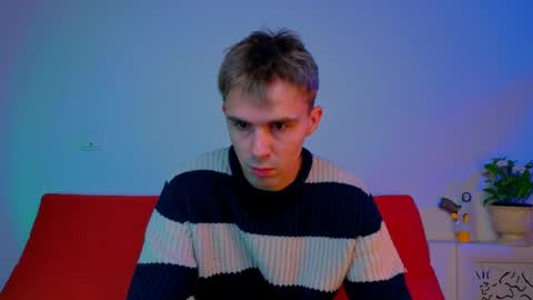 Robert online show from April 23, 3:02 pm