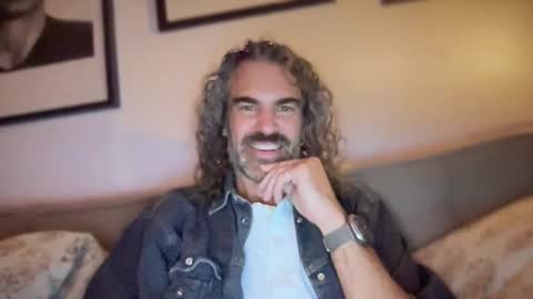 Snapshot of doctorjwillseeyounow chatting on October 18, 2:27 am doctorJwillseeyounow online show from October 18, 2:27 am