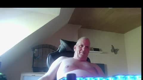 doggy2629 online show from June 26, 6:52 am