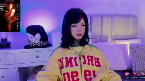 doll  bella online show from July 28, 2:35 pm
