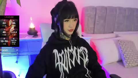 doll  bella online show from July 4, 2:43 pm