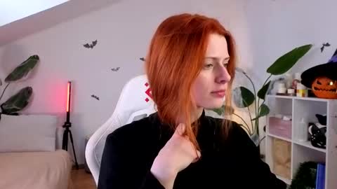 Your doll Lesli online show from November 5, 8:38 am