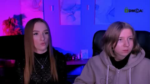 doll_vey online show from March 18, 8:04 pm