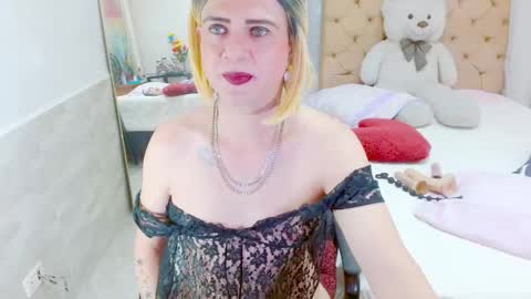 ilona online show from January 14, 5:04 am