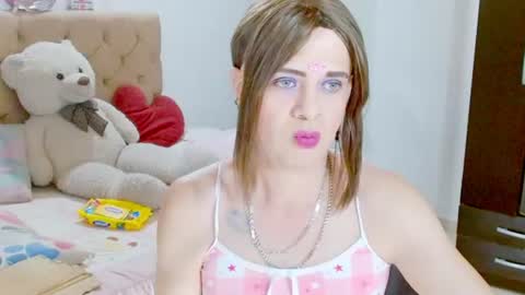 ilona online show from July 6, 5:15 am
