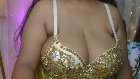 dolly_2 online show from July 7, 4:14 am
