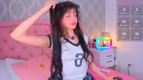dolly_kitter online show from June 24, 1:51 pm
