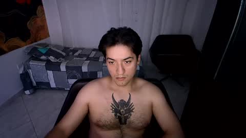 dom_viktor online show from May 5, 2:40 am