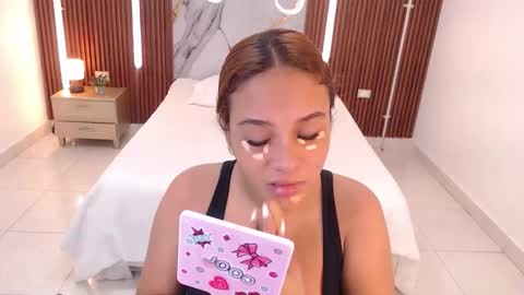 Snapshot of domenica_west chatting on September 22, 12:42 pm domenica online show from September 22, 12:42 pm