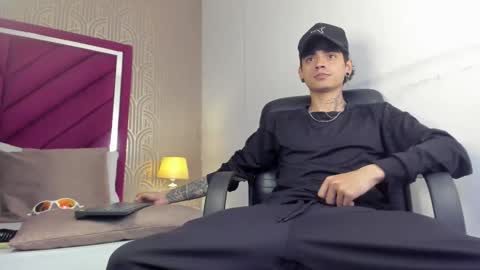 Dominic foox online show from March 13, 5:16 pm