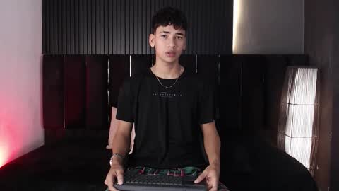 Dominic online show from November 13, 3:42 am