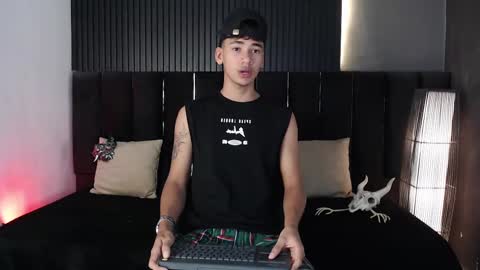 Dominic online show from October 14, 8:34 pm