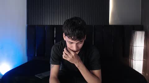 Dominic online show from January 15, 4:10 am