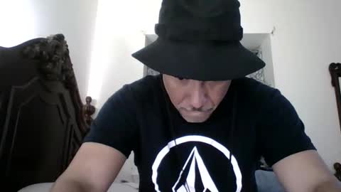 luis online show from January 16, 5:16 am