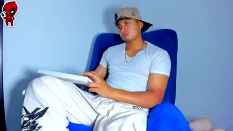  Dominic  online show from July 28, 4:43 am