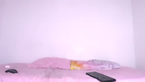   online show from June 21, 9:59 am