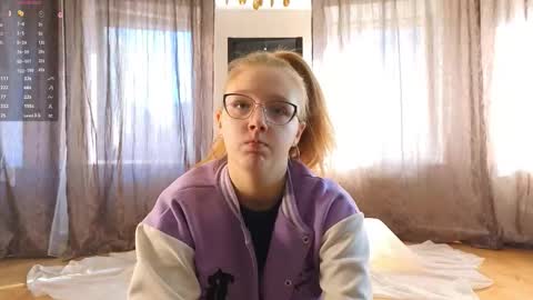 Macy online show from October 20, 9:03 am