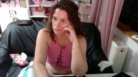 Snapshot of domsublady chatting on September 28, 12:52 am Mistress online show from September 28, 12:52 am