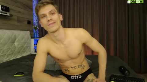 Nikon online show from November 19, 7:01 pm