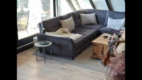 dontacho online show from February 18, 8:27 am