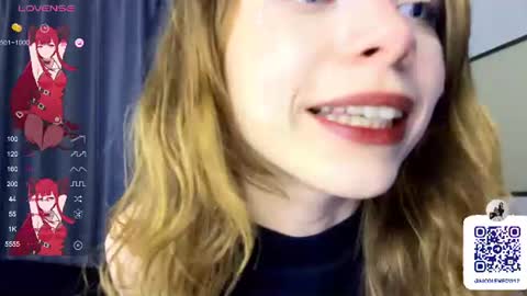 Nicole online show from June 30, 9:13 pm