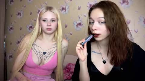 Nicole online show from December 12, 3:48 pm