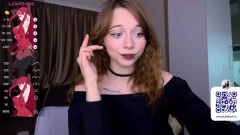 Nicole online show from December 19, 11:33 pm