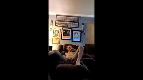 doobie1717 online show from March 12, 4:05 am