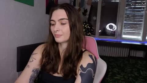 Alice online show from December 18, 9:26 am