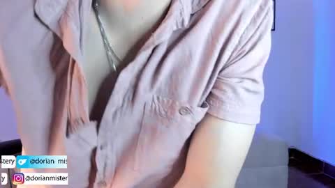 dorian_mystery online show from July 17, 11:17 pm