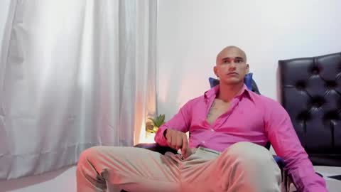 Isabella and Alessandro online show from June 15, 11:13 am